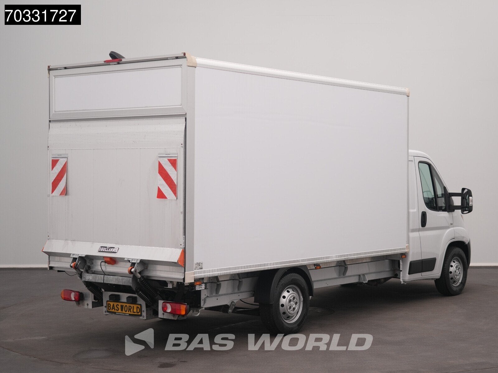 Peugeot Boxer 165PK Laadklep Bakwagen Airco Cruise Camera St, Stof, Gebruikt, Euro 6, 4 cilinders