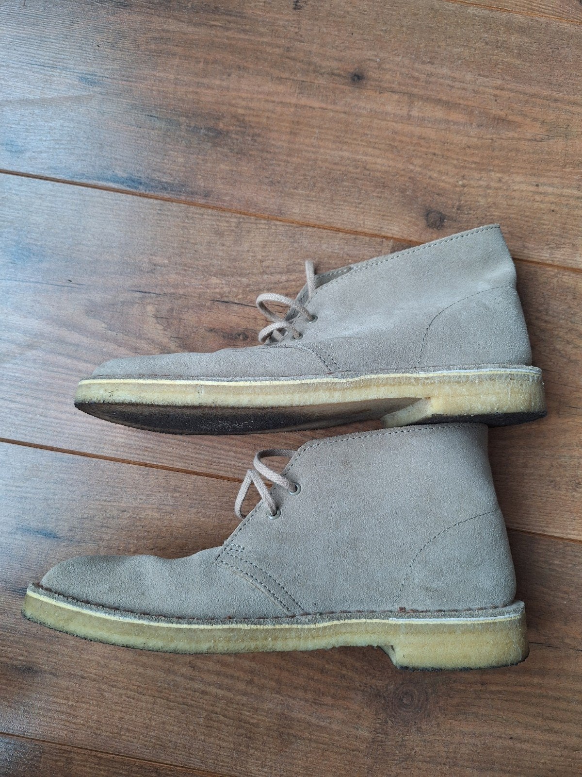Clarks Desert Boot Beige Suède Maat 39,5, Kleding | Dames, Schoenen, Beige, Lage of Enkellaarzen, Ophalen of Verzenden, Clarks