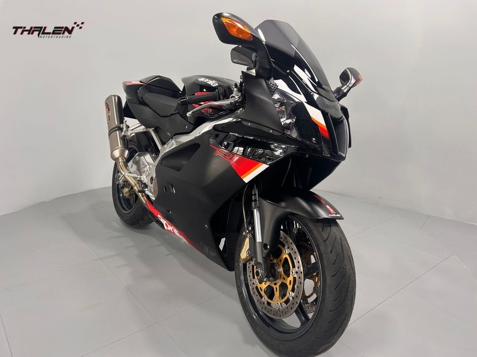 APRILIA RSV 1000 R (bj 2005) 25.000 km, 2 cilinders, Motorrijbewijs A, Bedrijf, Onbekend