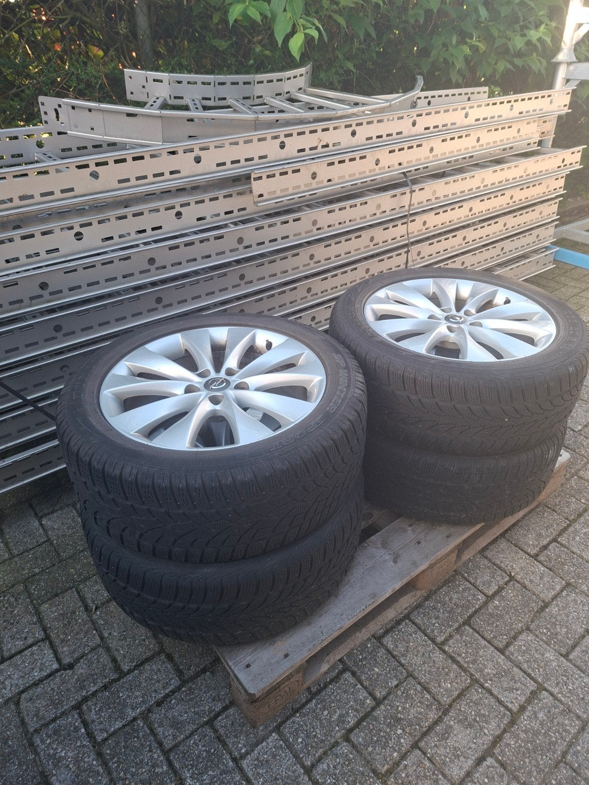 Opel wielen 5x115  voor onder andere astra j gtc en j 16T, Auto-onderdelen, 18 inch, Banden en Velgen, Personenwagen, Winterbanden