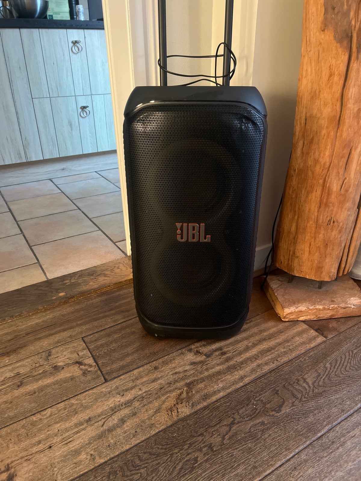 JBL Partybox 320 - Goede staat, lichte gebruikssporen, Audio, Tv en Foto, Luidsprekers, Gebruikt, JBL, Party speaker, Ophalen of Verzenden