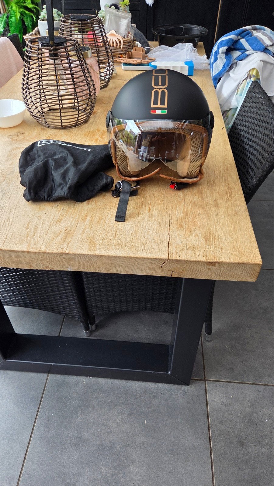 Nieuwe BEON Design scooterhelm - Mat Zwart, Maat XL, Fietsen en Brommers, Brommerhelmen, Ophalen of Verzenden, Nieuw, Extra large of groter