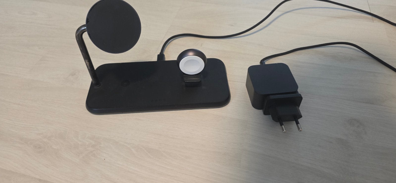 Draadloze oplader voor Apple, Zens, Draadloze oplader, Ophalen of Verzenden, Zo goed als nieuw