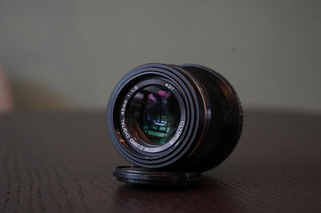 Olympus Zuiko Digital 45mm f/1.8, Audio, Tv en Foto, Fotografie | Lenzen en Objectieven, Ophalen of Verzenden, Zo goed als nieuw