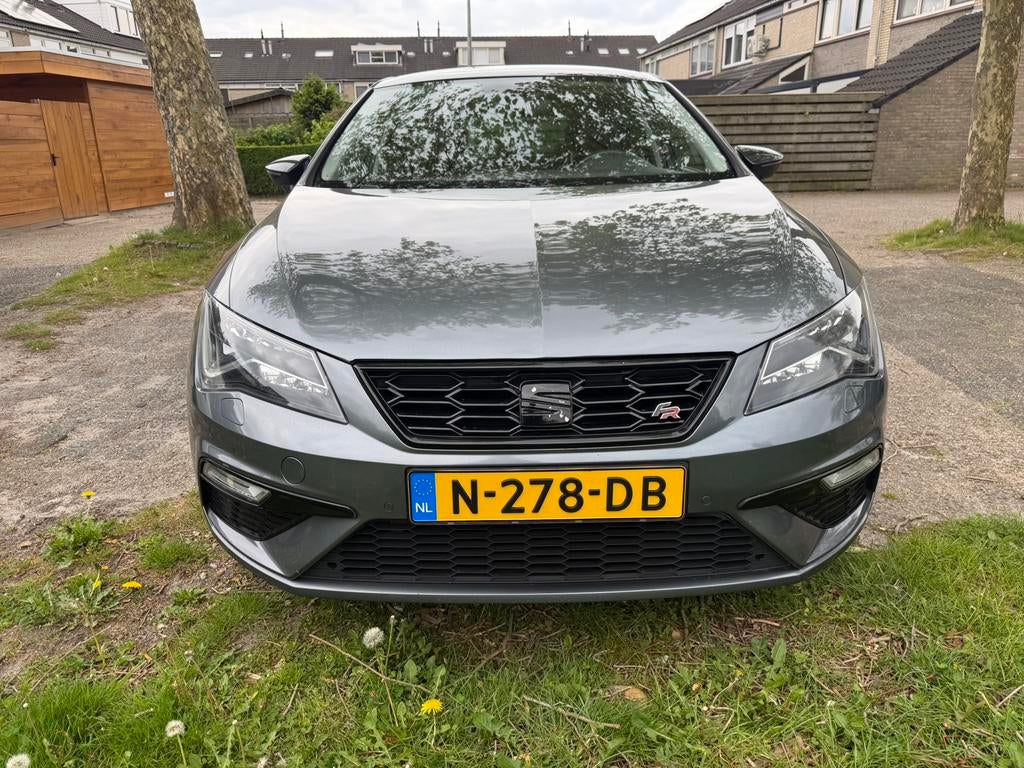 Seat Leon FR 2.0 TDI 184PK Dsg-6 2018 Grijs, Auto's, 4 cilinders, 1290 kg, Leon, Leder en Stof