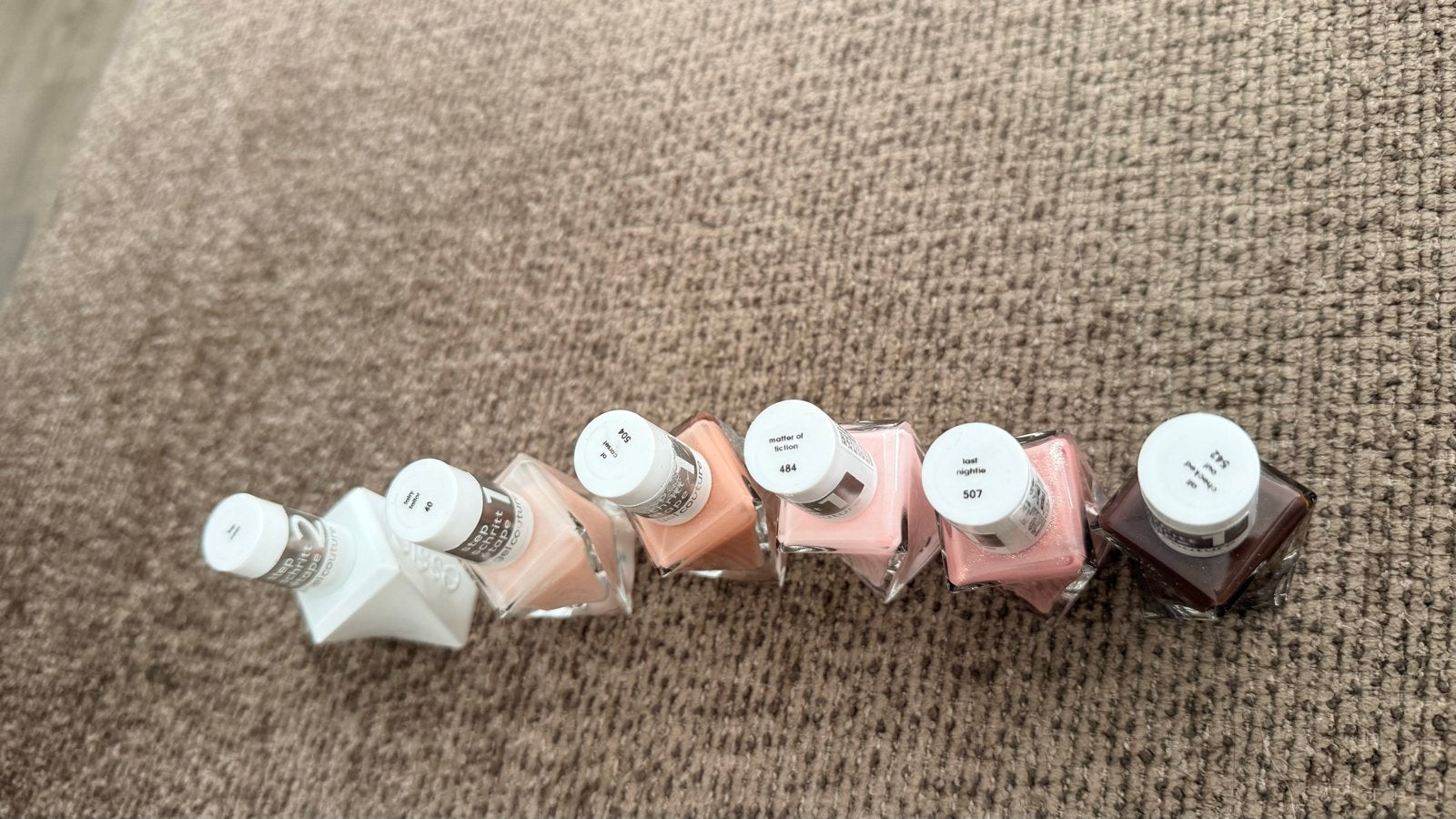 Essie Gel Couture nagellak set - 6 stuks, Gebruikt, Overige kleuren, Verzenden, Handen en Nagels