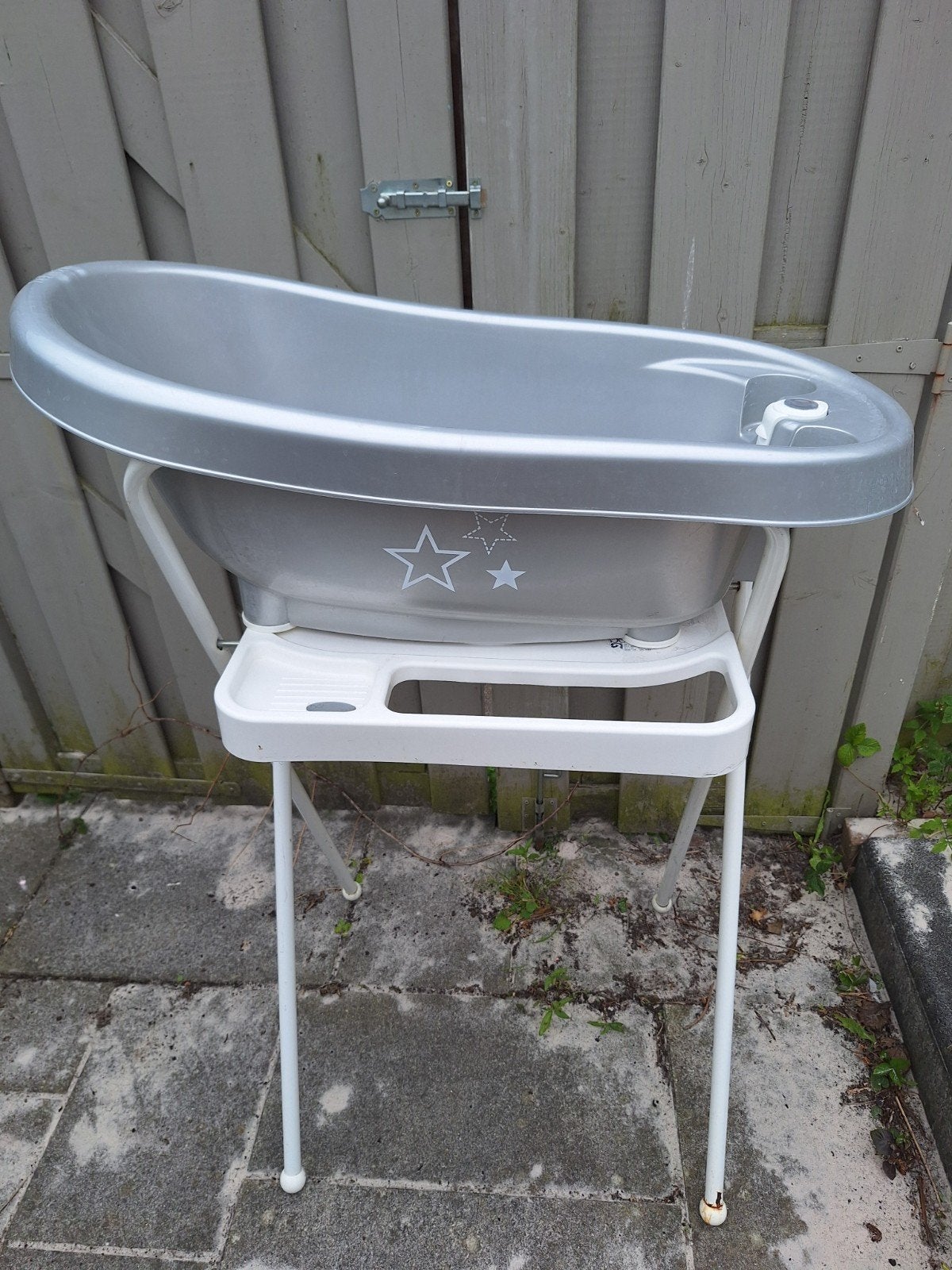 Babybadje met standaard en afvoerslang, Kinderen en Baby's, Badjes en Verzorging, Gebruikt, Badje, Standaard, Ophalen
