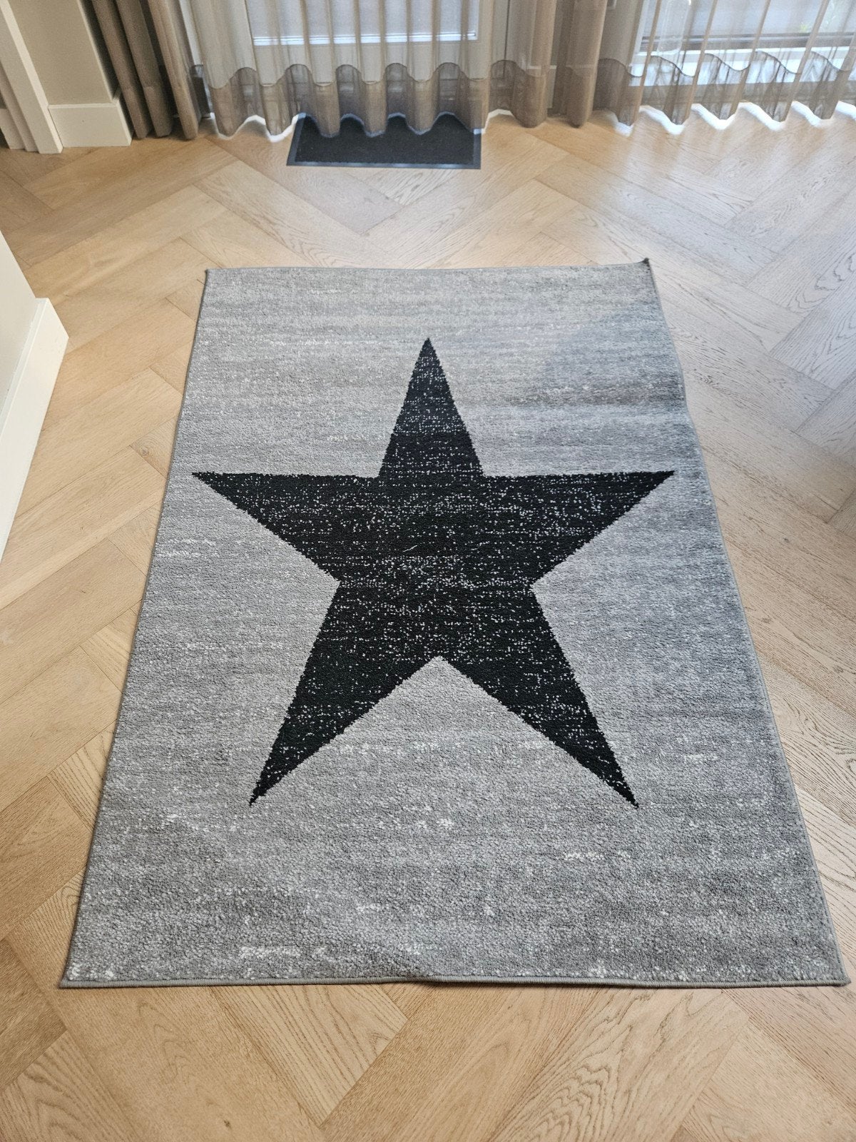 vloerkleed 120x170, Ophalen, Zo goed als nieuw, Rechthoekig, 200 cm of meer