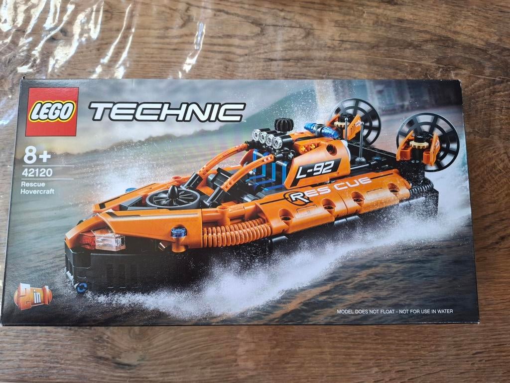 Lego technic 42120 rescue hovercraft, Ophalen of Verzenden, Zo goed als nieuw