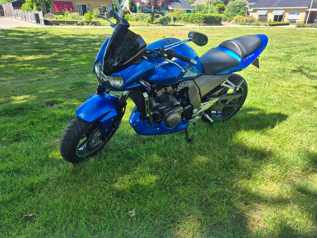 Kawasaki Z750, uitstekend onderhouden!, 750 cc, LED Verlichting, Occasion, 4 cilinders