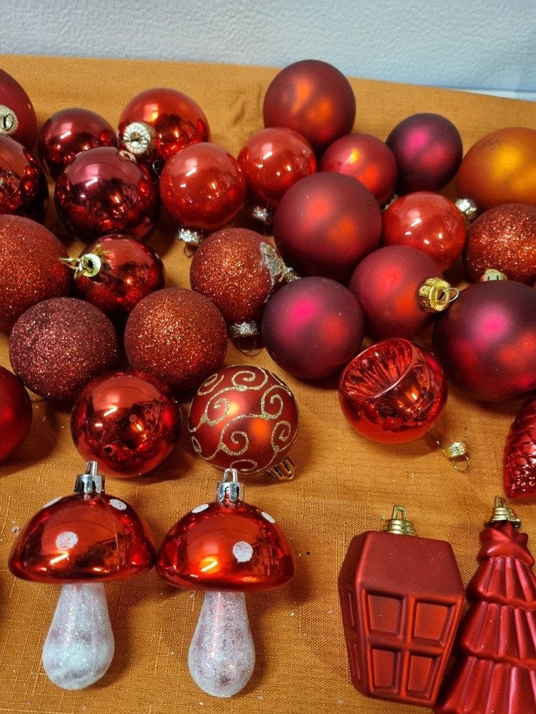 kerstballen 40x verschillend [b284], Ophalen of Verzenden, 'T Olde Gre-j, Info@toldegrej.nl, Endepoelstraat 20f Didam