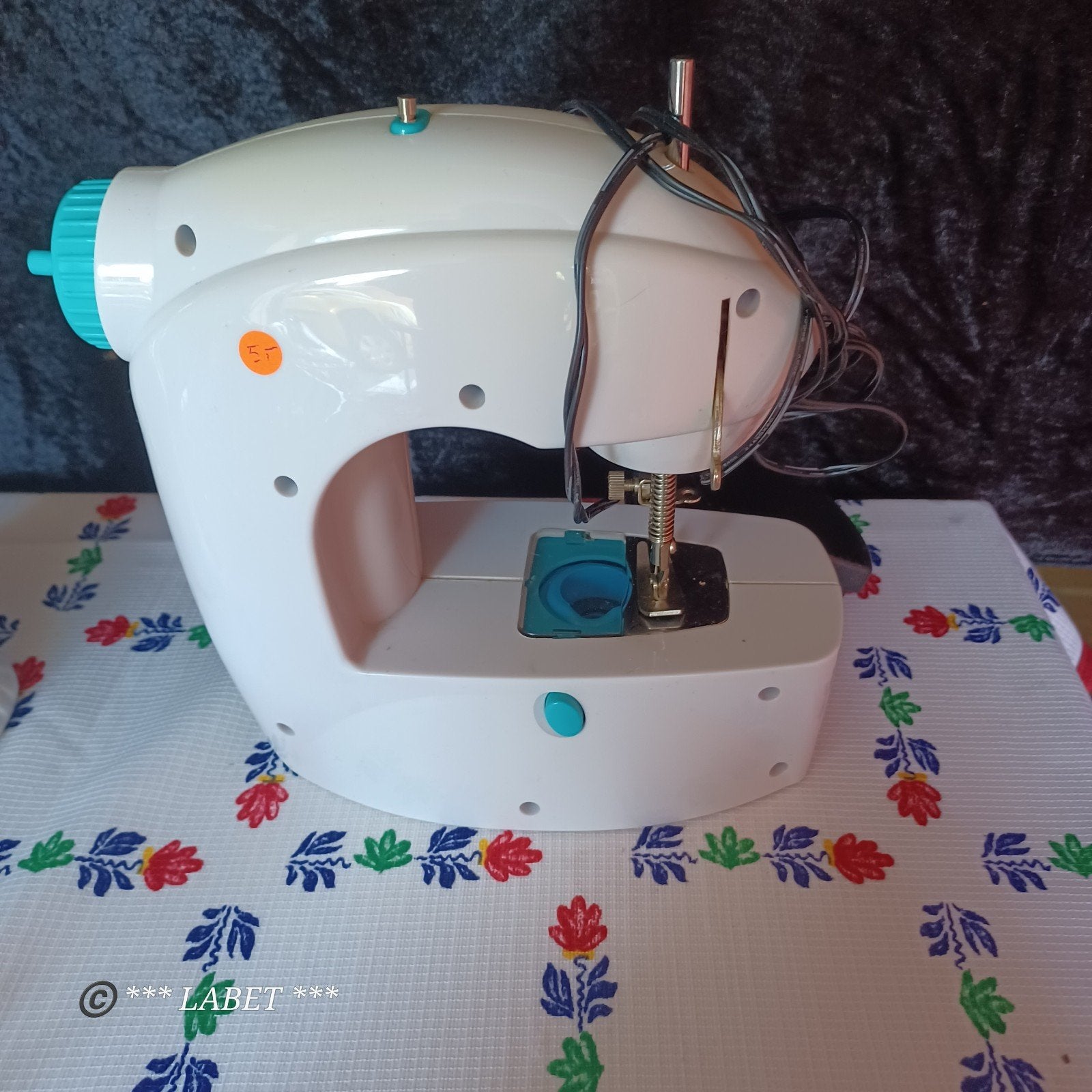 Mini naaimachientje, Ophalen of Verzenden, Gebruikt, Naaimachine, Overige merken