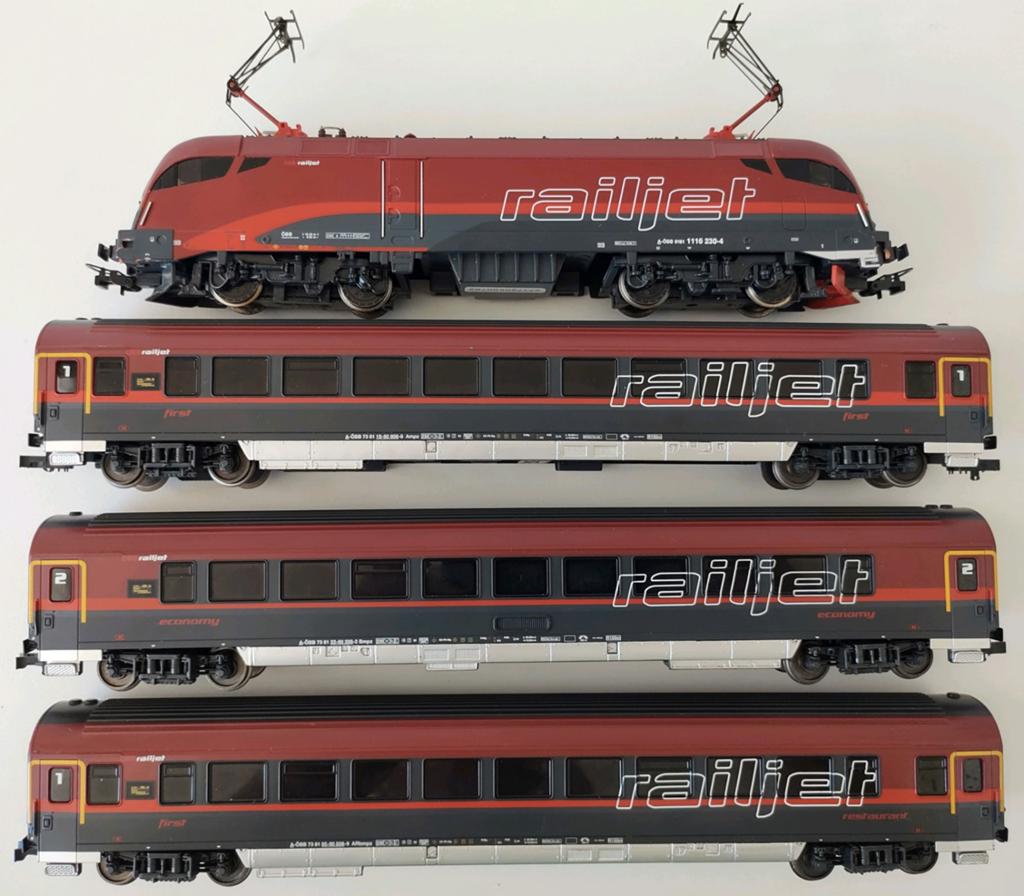 PIKO digitaal RAILJET vierdelige set uit startset 57172, Hobby en Vrije tijd, Modeltreinen | H0, Gelijkstroom, Gebruikt, Treinset