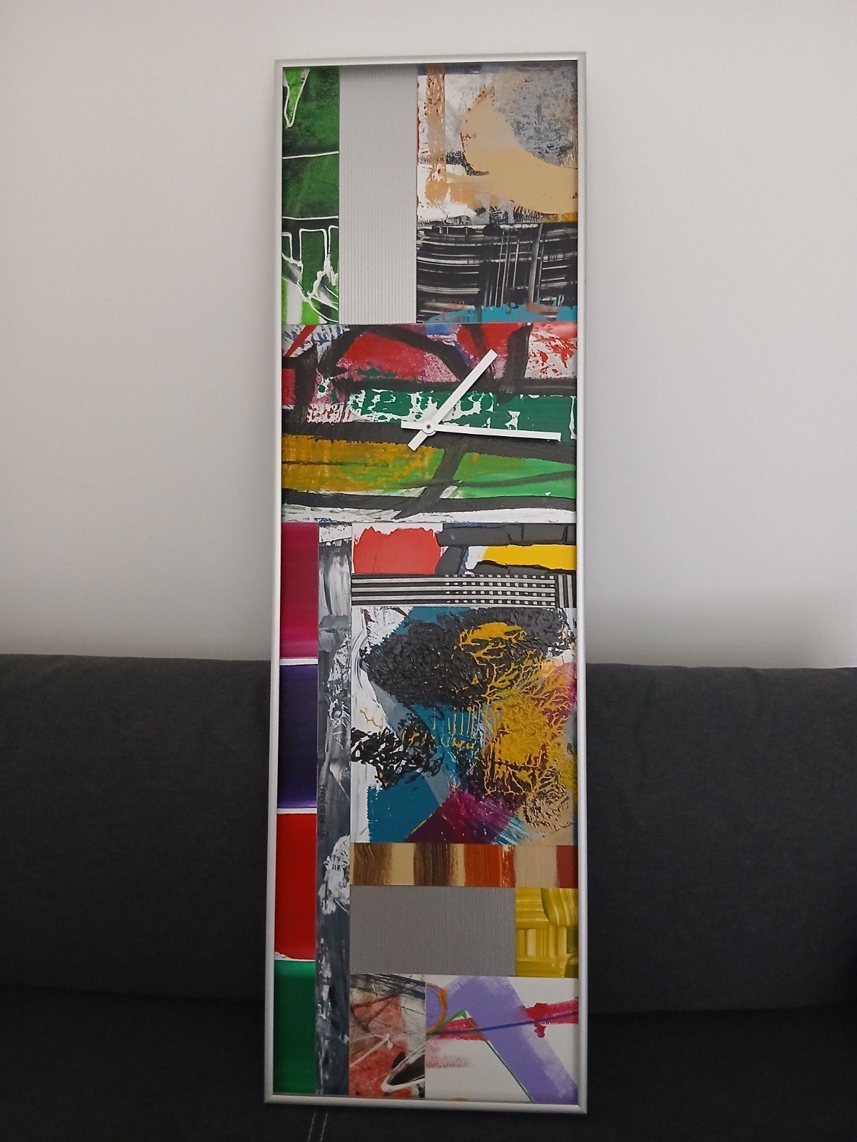 Hangklok met uniek bewerkte print. H. 95 Br28 c.m., Ophalen, Wandklok