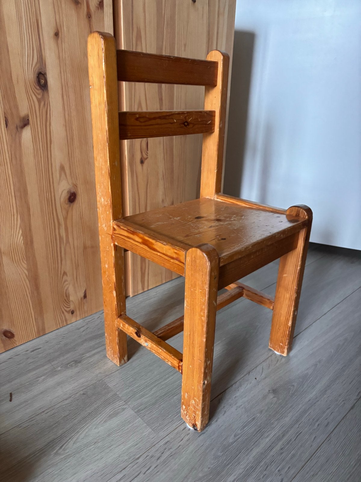 Houten kinderstoel - Gratis, Ophalen, Gebruikt, Overige kleuren, Eén