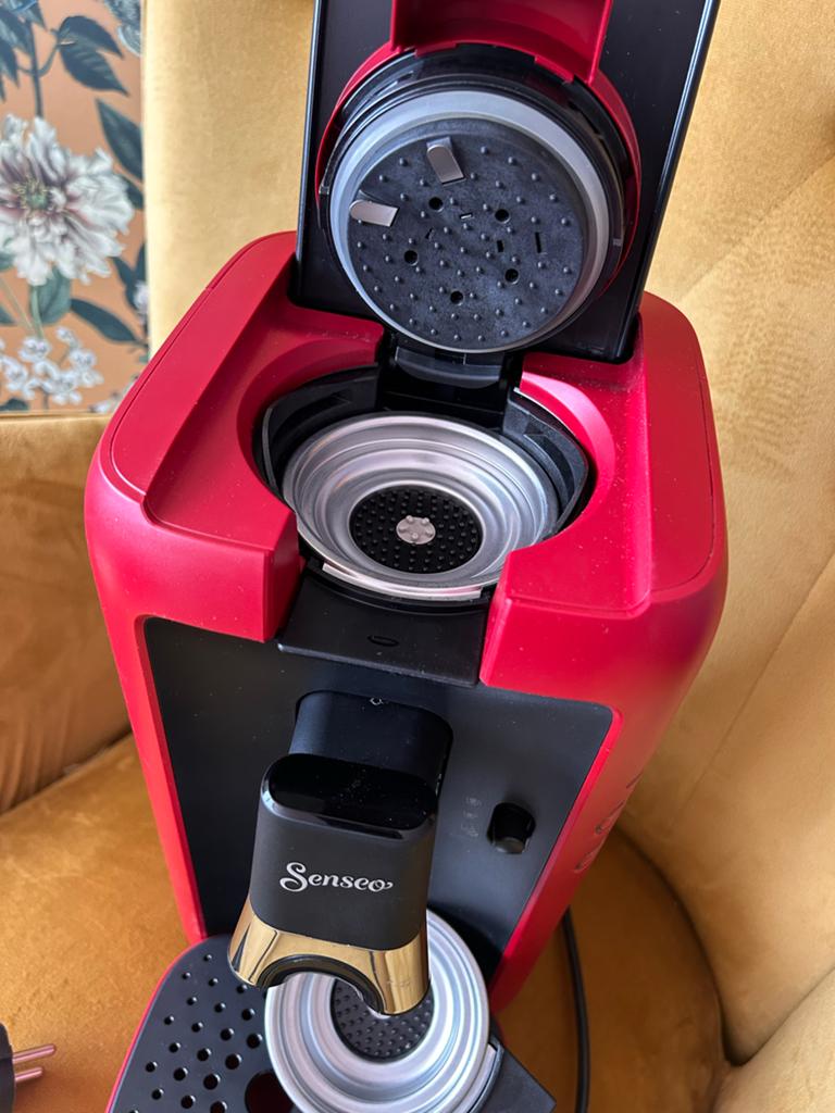 Philips Senseo Koffiezetapparaat Rood - Nieuw, Witgoed en Apparatuur, Koffiezetapparaten, Ophalen, 1 kopje, Koffiepads en cups