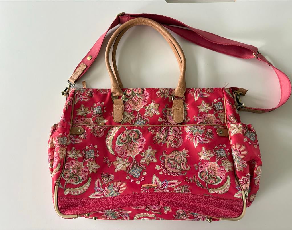 Oilily luiertas met verschoonbare mat - Zo goed als nieuw, Kinderen en Baby's, Luiertassen, Ophalen of Verzenden, Zo goed als nieuw