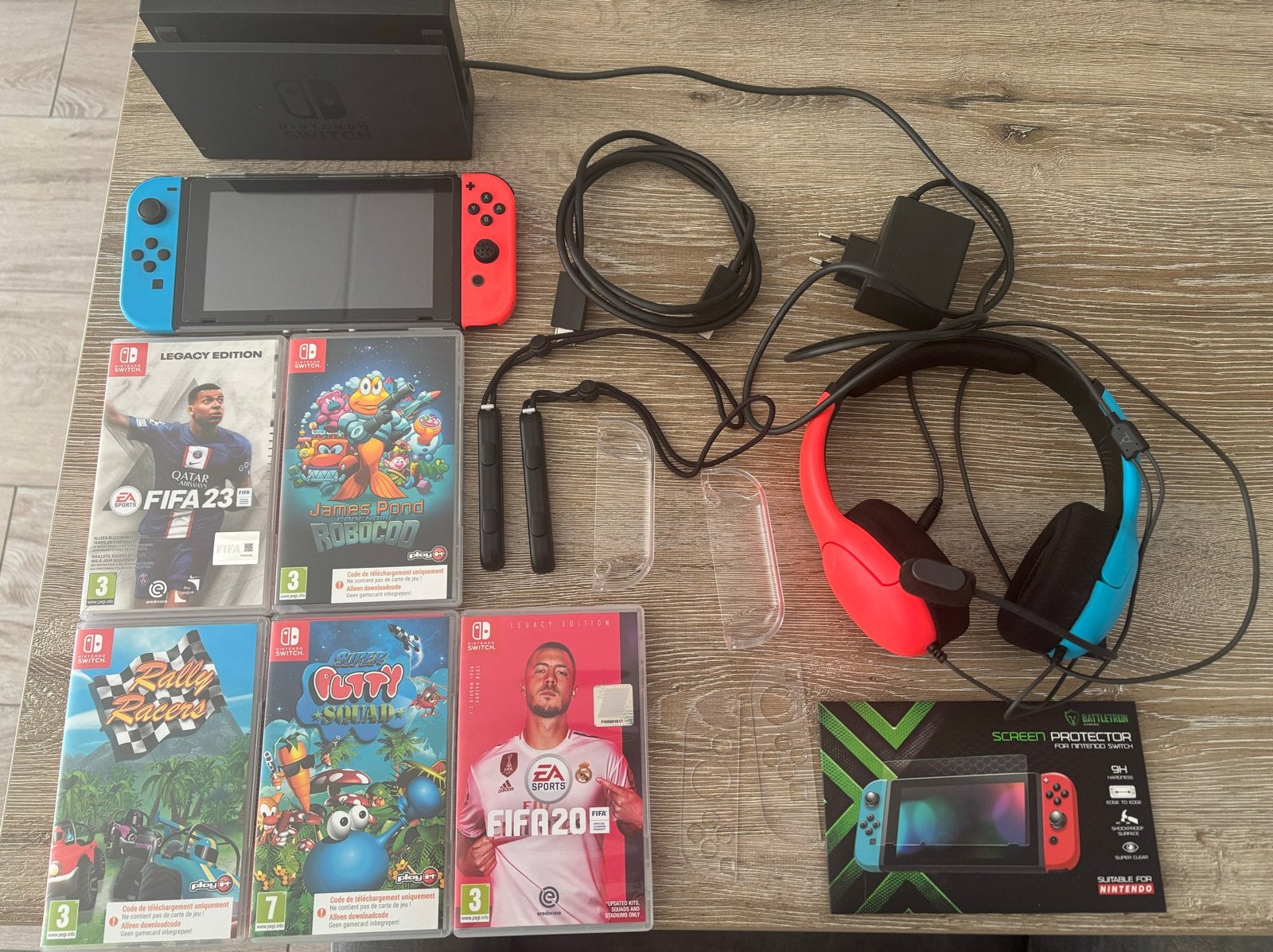 Nintendo Switch complete set, Met games, Met 2 controllers, Ophalen of Verzenden, Zo goed als nieuw