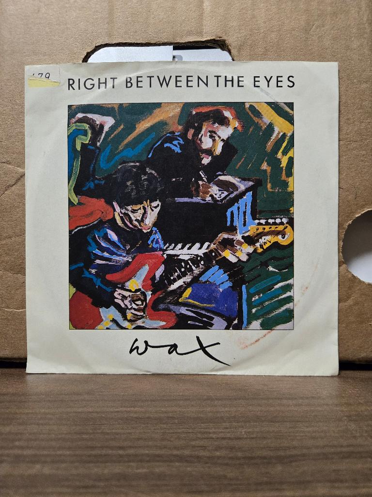 Wax - Right between the eyes, 7 inch, Ophalen of Verzenden, Zo goed als nieuw, Pop