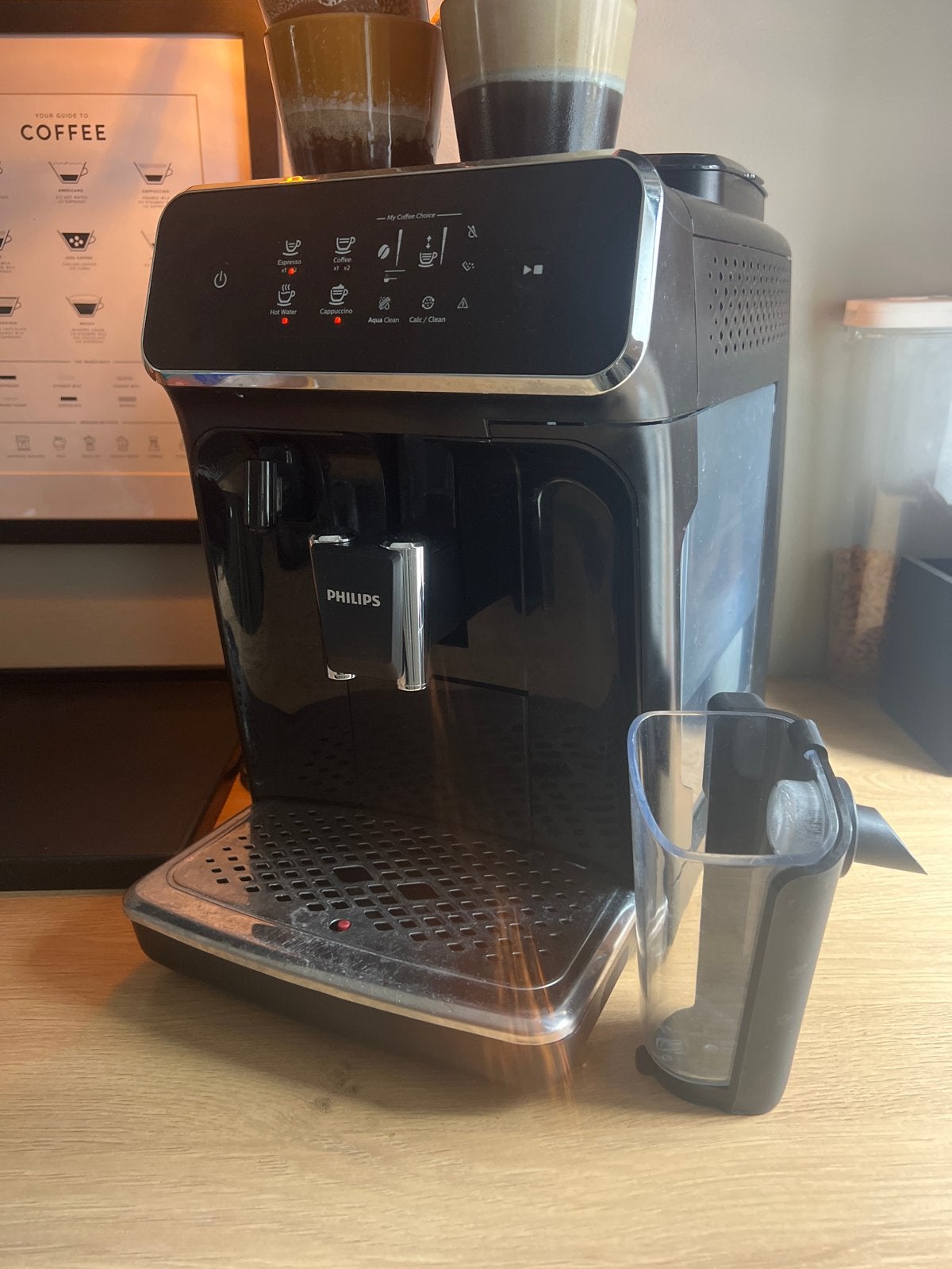 Philips volautomatische koffiemachine - perfecte koffie, Witgoed en Apparatuur, Koffiezetapparaten, Ophalen, Afneembaar waterreservoir