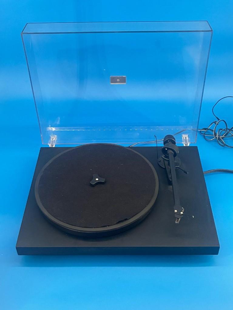 Pro-ject Debut III platenspeler - met ortofon element/naald, Ophalen of Verzenden, Zo goed als nieuw, Platenspeler, Overige merken