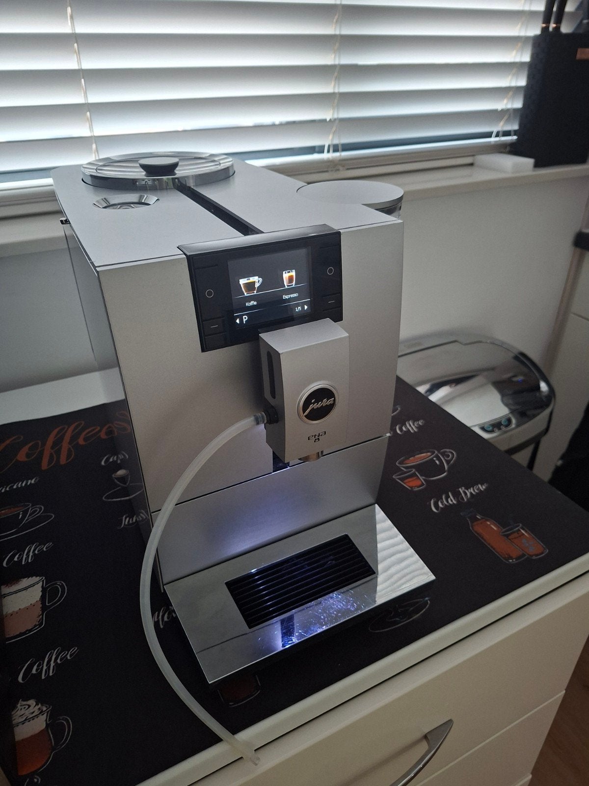 Koffiemachine jura ena 8 wit/grijs, Ophalen, Zo goed als nieuw