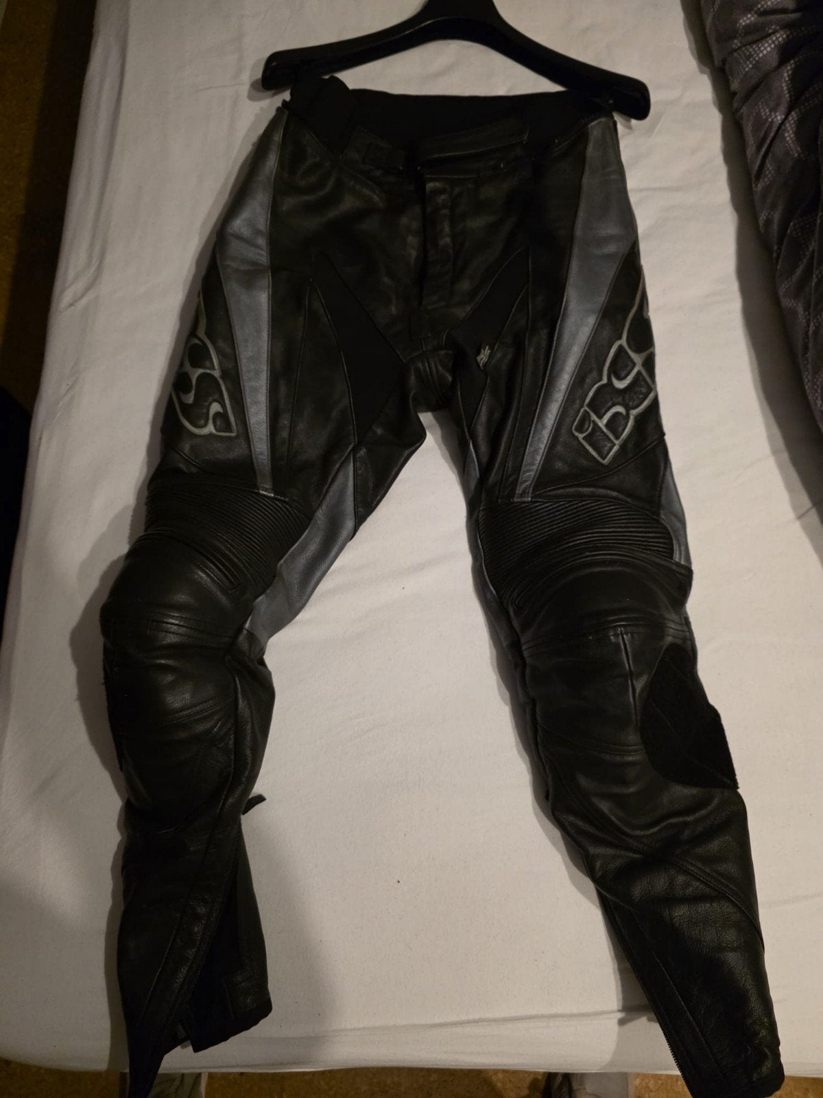 Motorbroek IXS heren leer maat 48/50- Zwart/Grijs, Broek | leer, Ophalen of Verzenden, Tweedehands, Heren