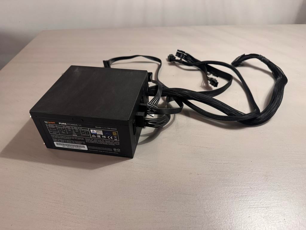 be quiet! PURE POWER 11 L11-CM-600W Voeding, Ophalen of Verzenden, Zo goed als nieuw