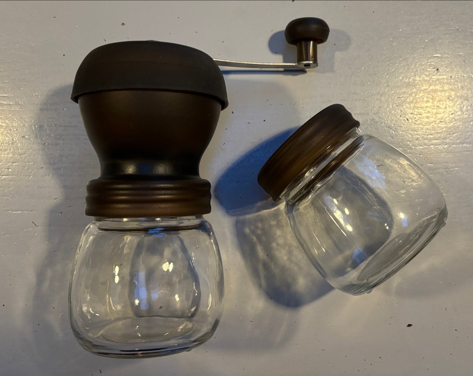 Hario Skerton koffiemolen met extra glazen pot, Ophalen of Verzenden, Glas, Overige typen, Gebruikt