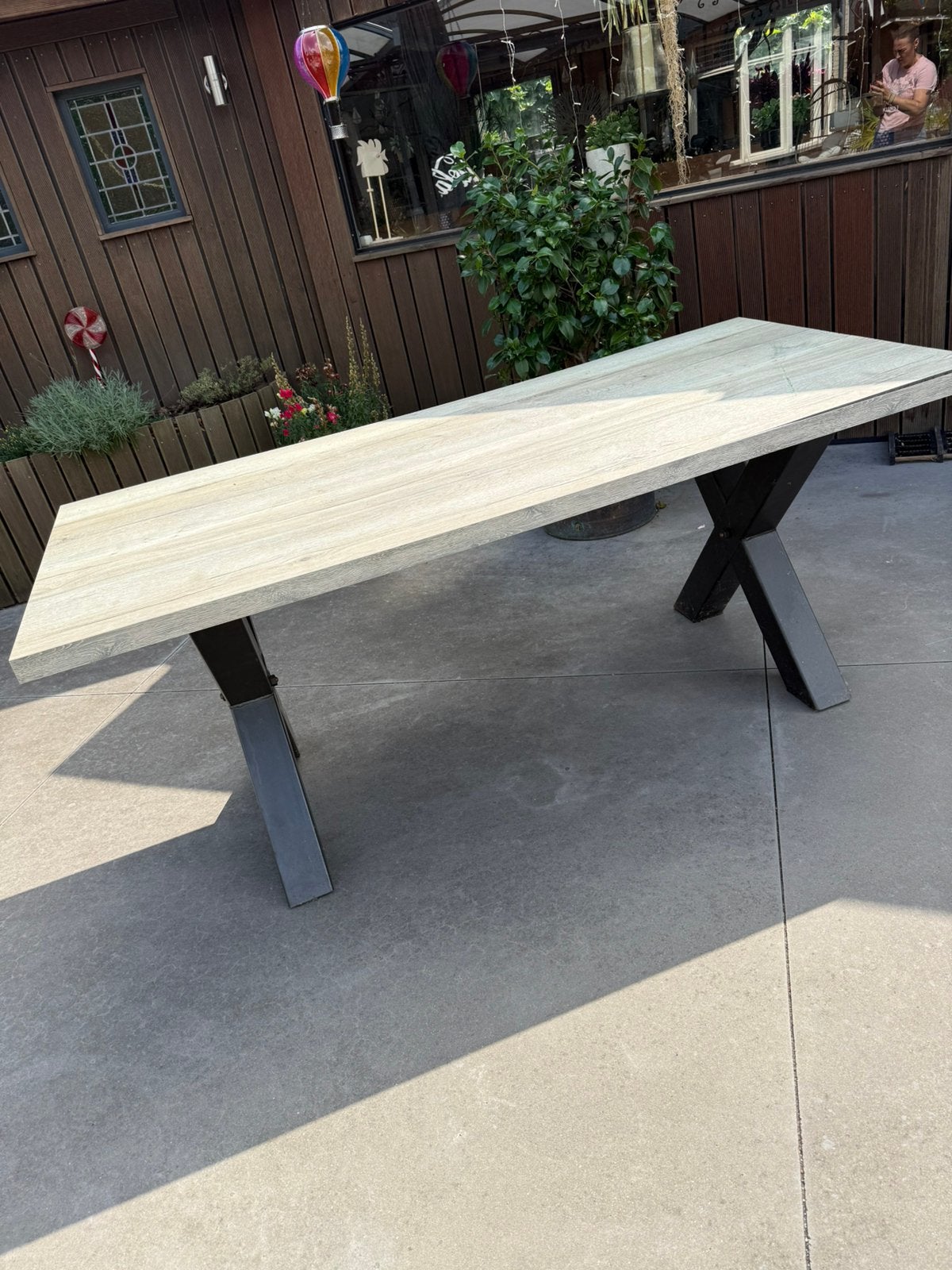 Mooie eet tafel, Ophalen