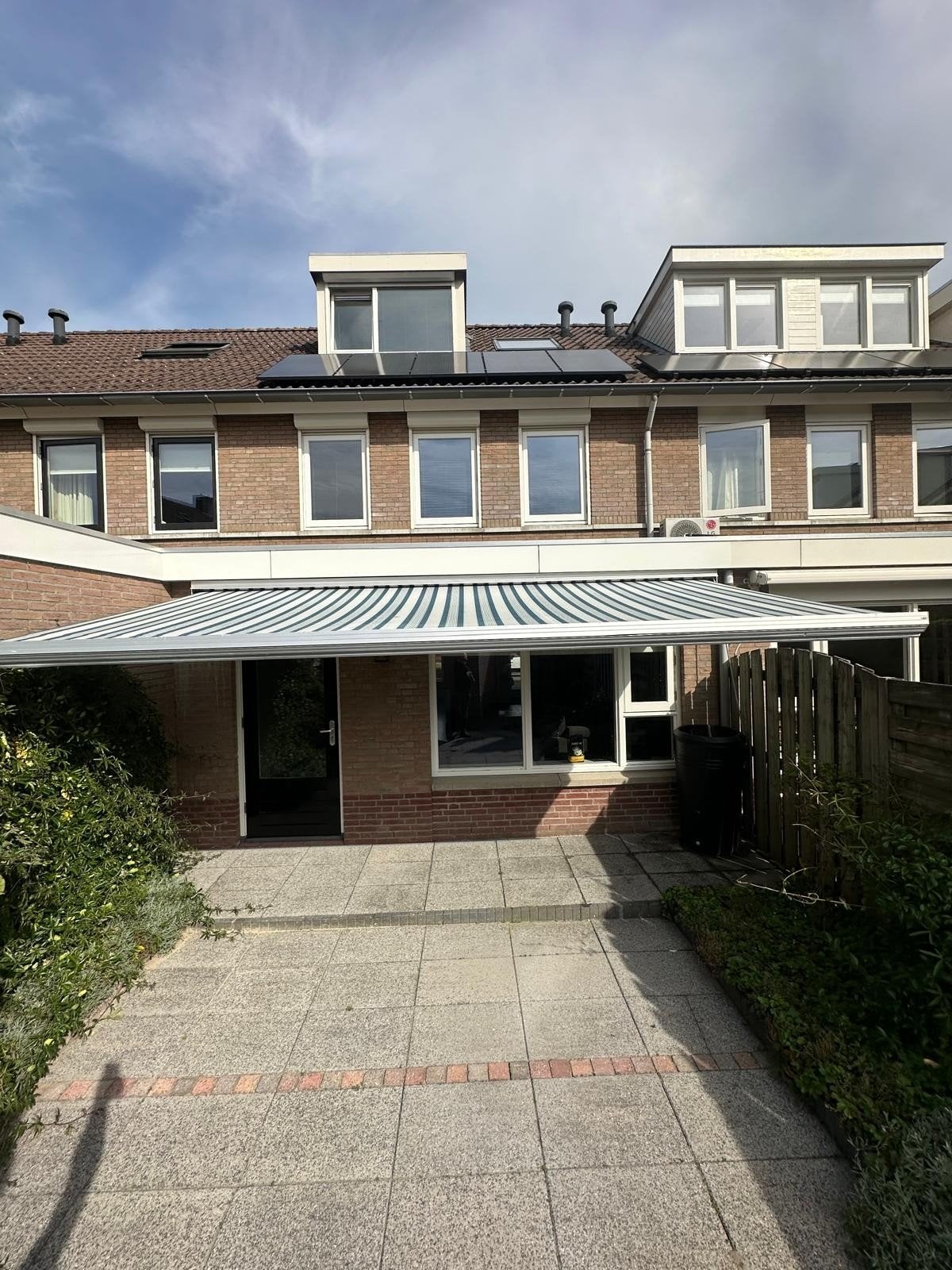 Zonnescherm 5m breed & 2,5 meter lang, blauw/wit gestreept, Tuin en Terras, Ophalen, Gebruikt, 450 cm of meer, 150 tot 300 cm