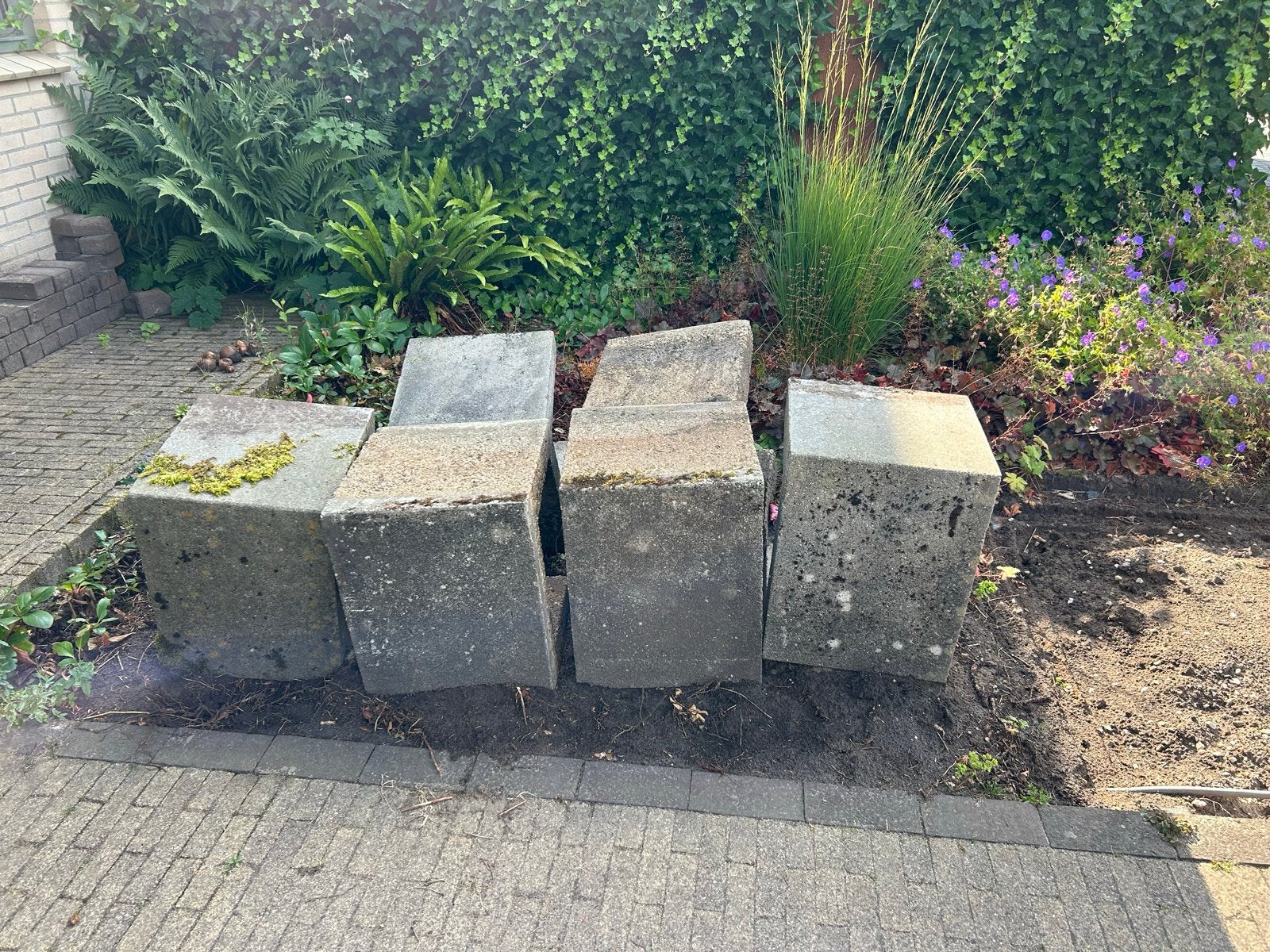 Gratis opstapjes / stapstenen voor bloempotten of vijver, Ophalen, Overige materialen, Gebruikt, Overige typen