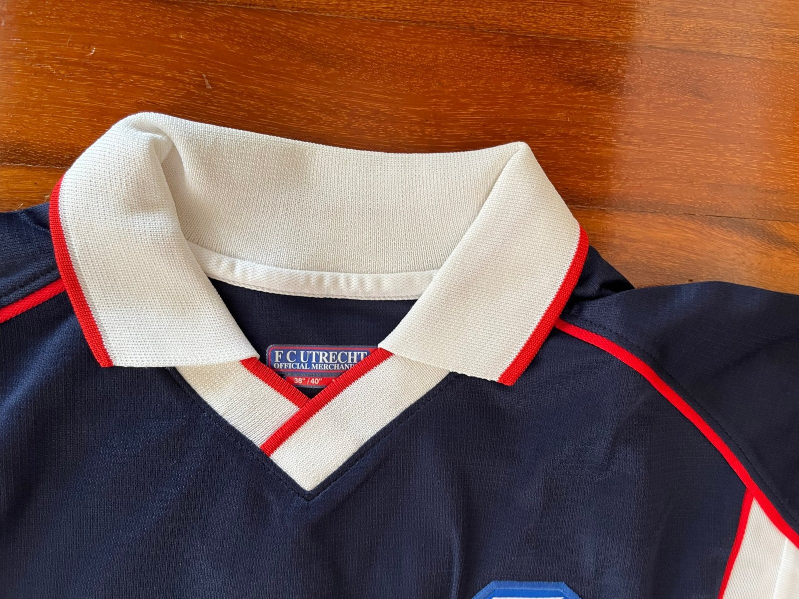 FC Utrecht Shirt 2001 - Maat M, Maat M, Ophalen of Verzenden, Gebruikt, Shirt