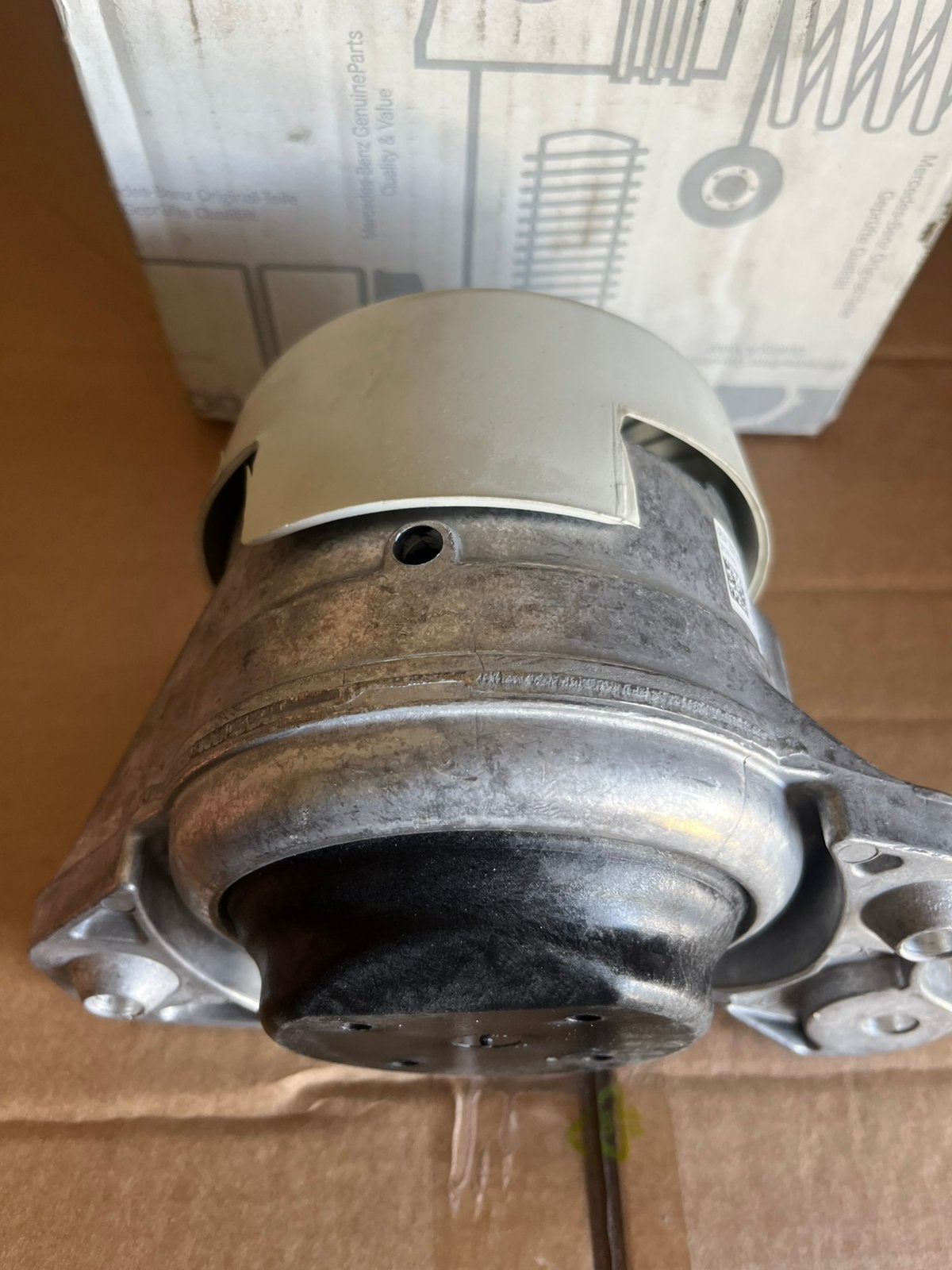 Motorsteun GLC X253 L.V. A2532402400 | Nieuw OEM, Ophalen, Nieuw, Mercedes-Benz