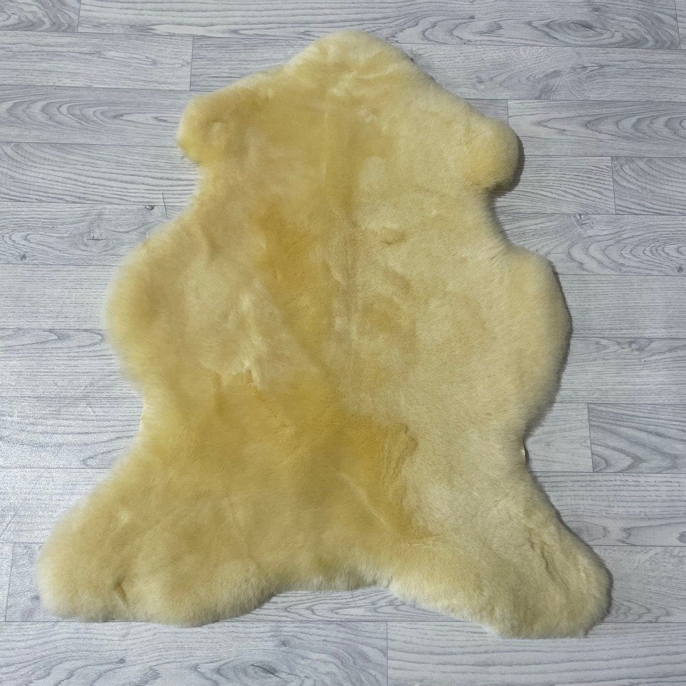 Schapenvacht medicinaal 85x75cm #1771 | Lederstore, Nieuw, Beige, Overige vormen, 50 tot 100 cm