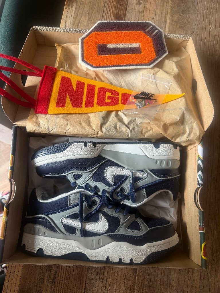 Nike Air Force 3 Low X Nigo “Midnight Navy” | Maat 43 nwst, Overige kleuren, Nike, Ophalen of Verzenden, Sneakers of Gympen