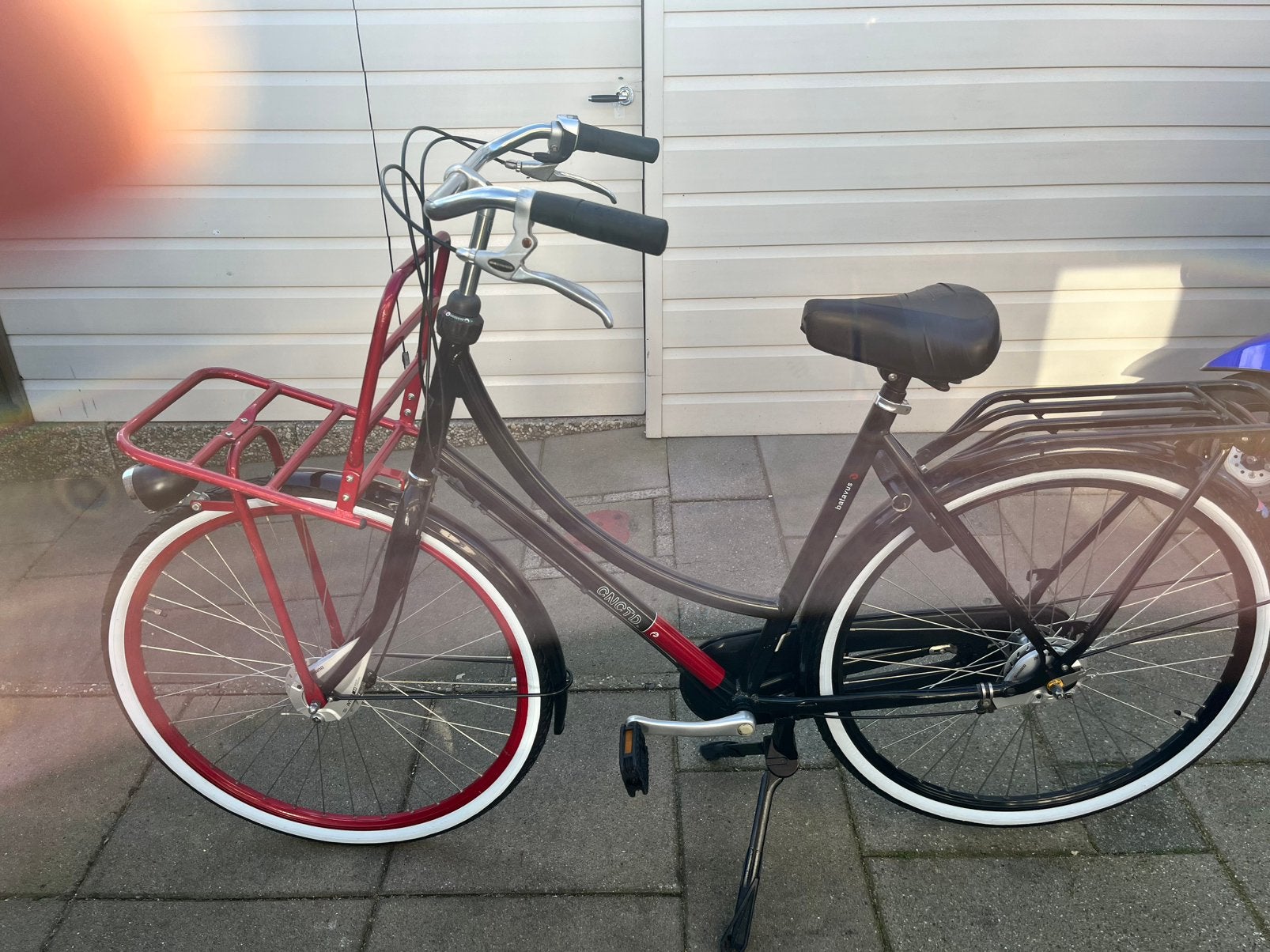 Batavus Cnctd 28 inch, 53 tot 56 cm, Ophalen, Zo goed als nieuw, Versnellingen