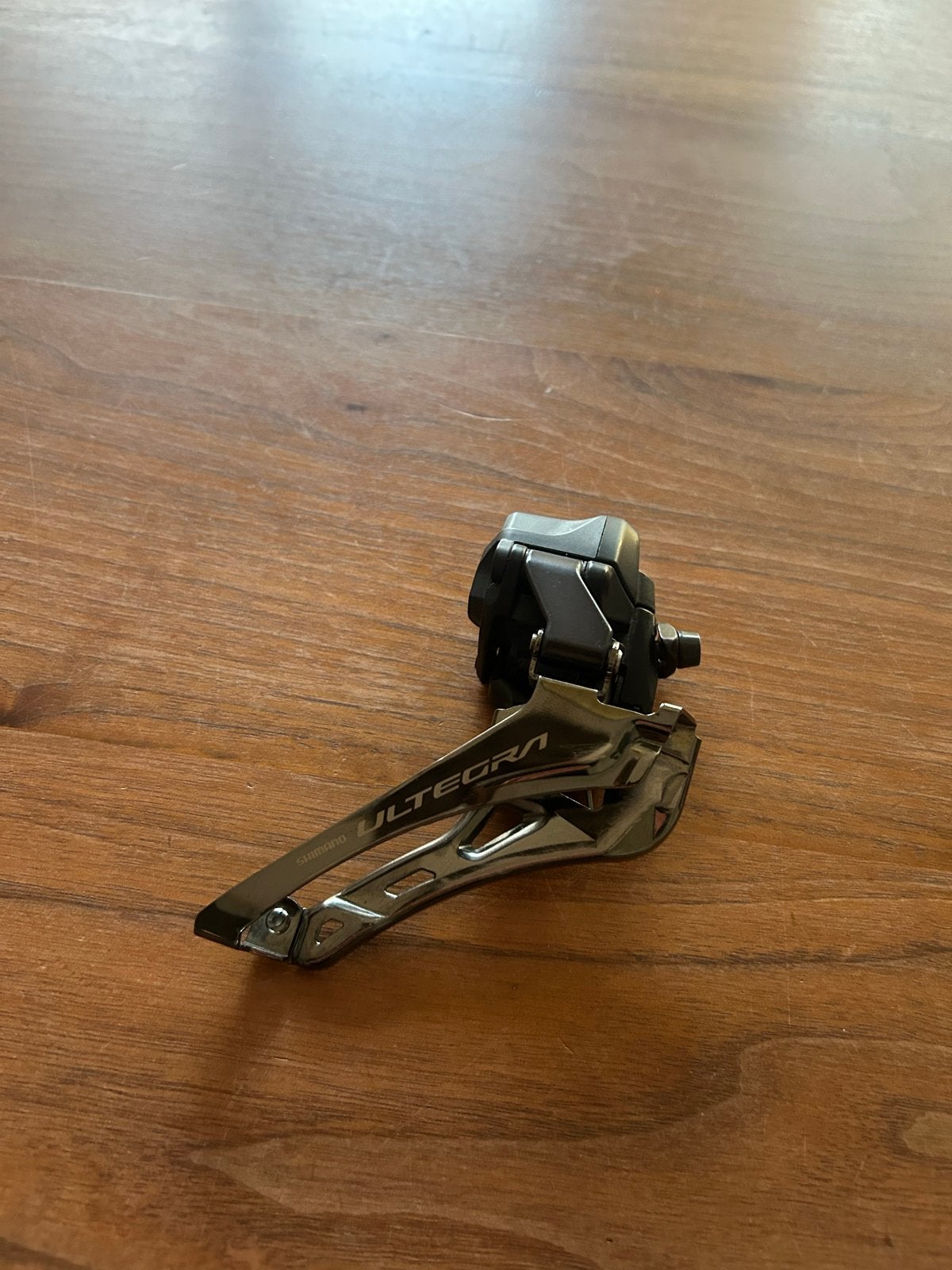 Shimano Ultegra Voorderailleur, Shimano Ultegra, Nieuw, Ophalen of Verzenden, Derailleur of Ketting