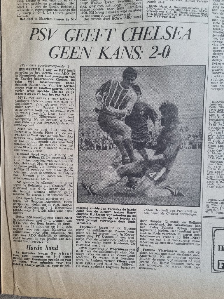 VOETBAL PSV wint van Chelsea (1970), Verzamelen, Tijdschriften, Kranten en Knipsels, Ophalen of Verzenden, 1960 tot 1980, Knipsel(s)