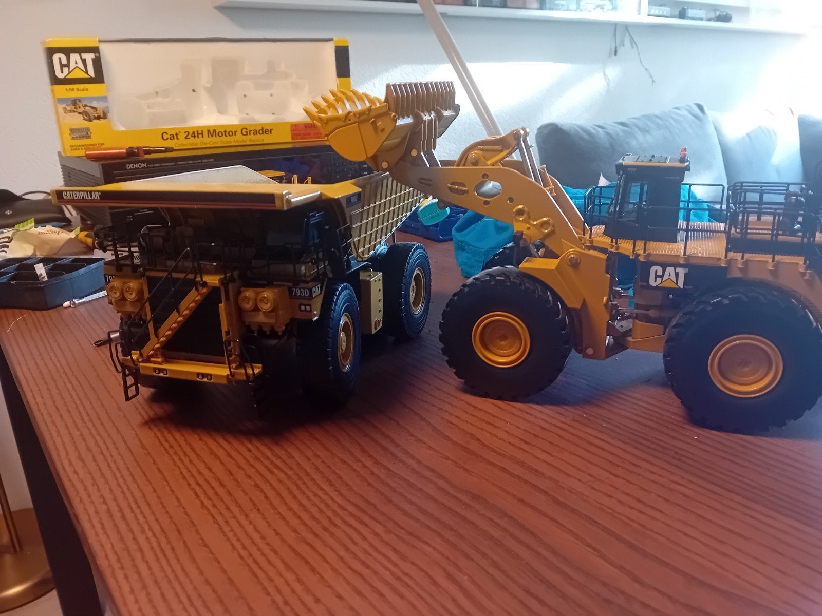 cat 793 off highway truck, Ophalen of Verzenden, Bus of Vrachtwagen, NZG
