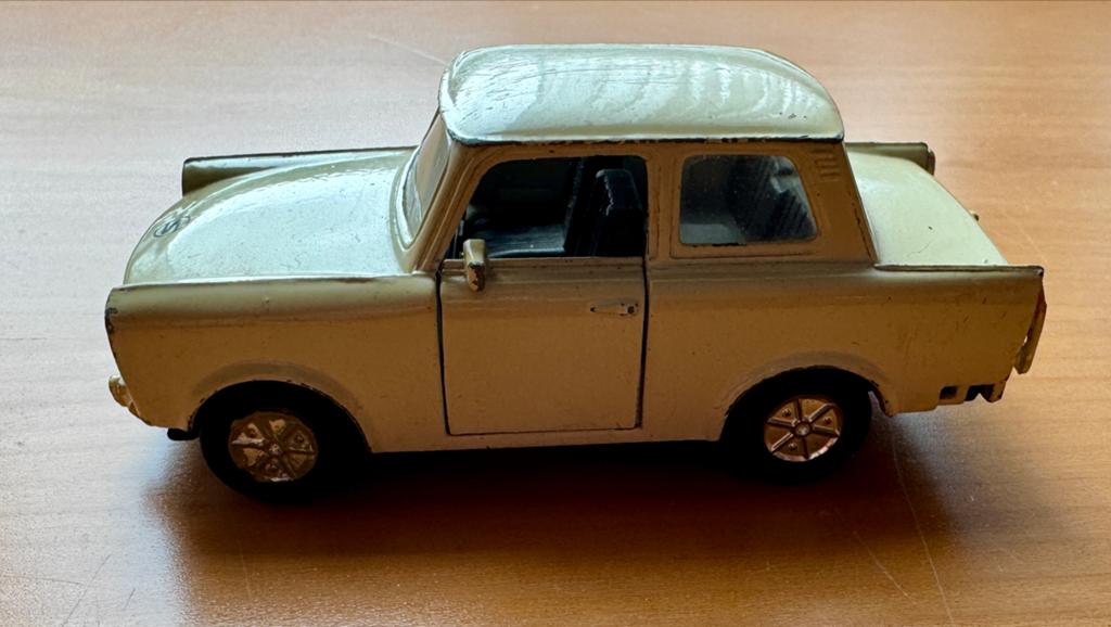 Trabant 601 modelauto - DDR 1989, Ophalen, Gebruikt, Auto, Overige merken