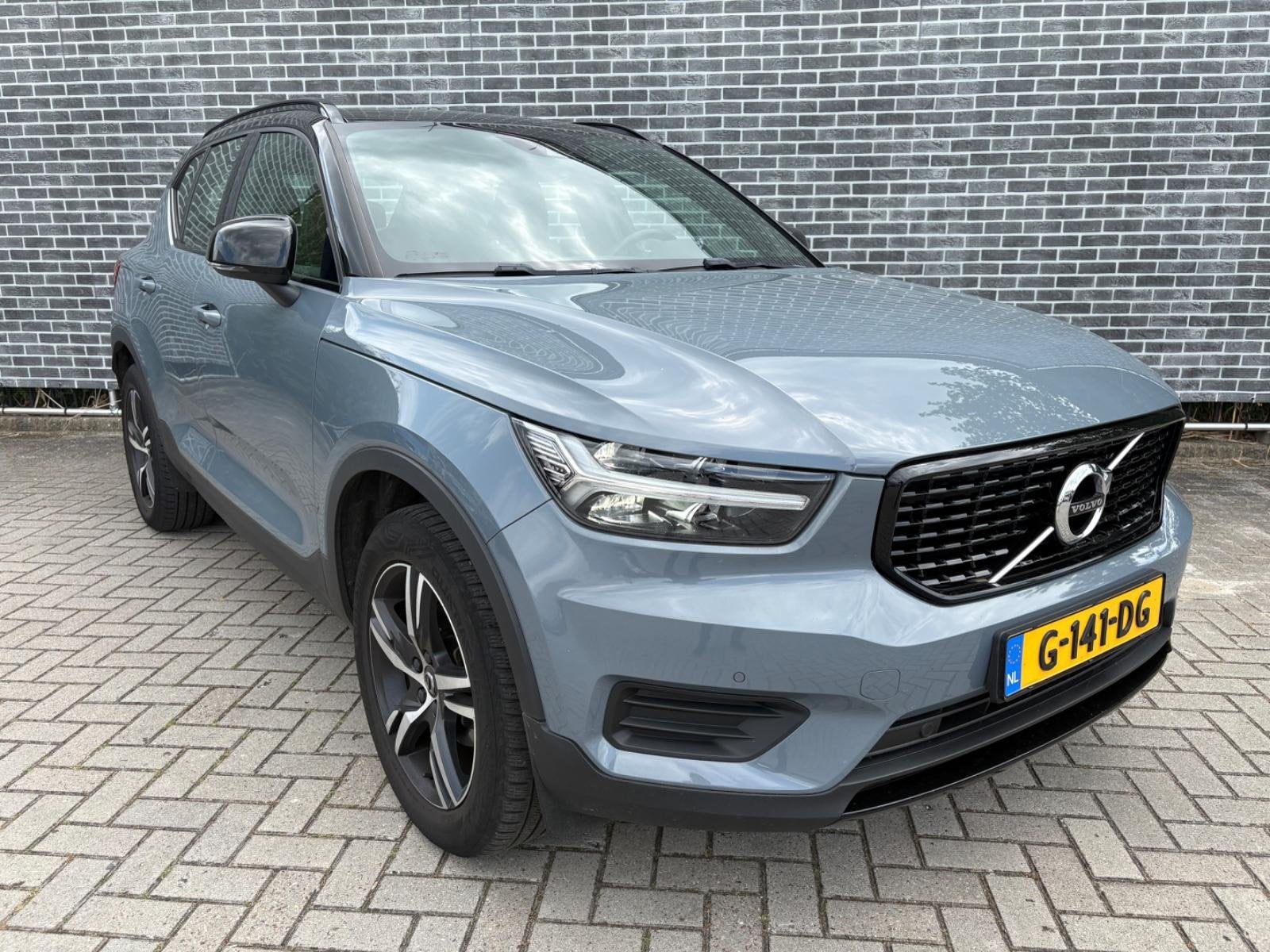 Volvo XC40 1.5 T3 R-Design | Trekhaak | Achteruitrijcamera |, Auto's, Volvo, 12 maanden, Gebruikt, Euro 6, Lane Keeping Assist