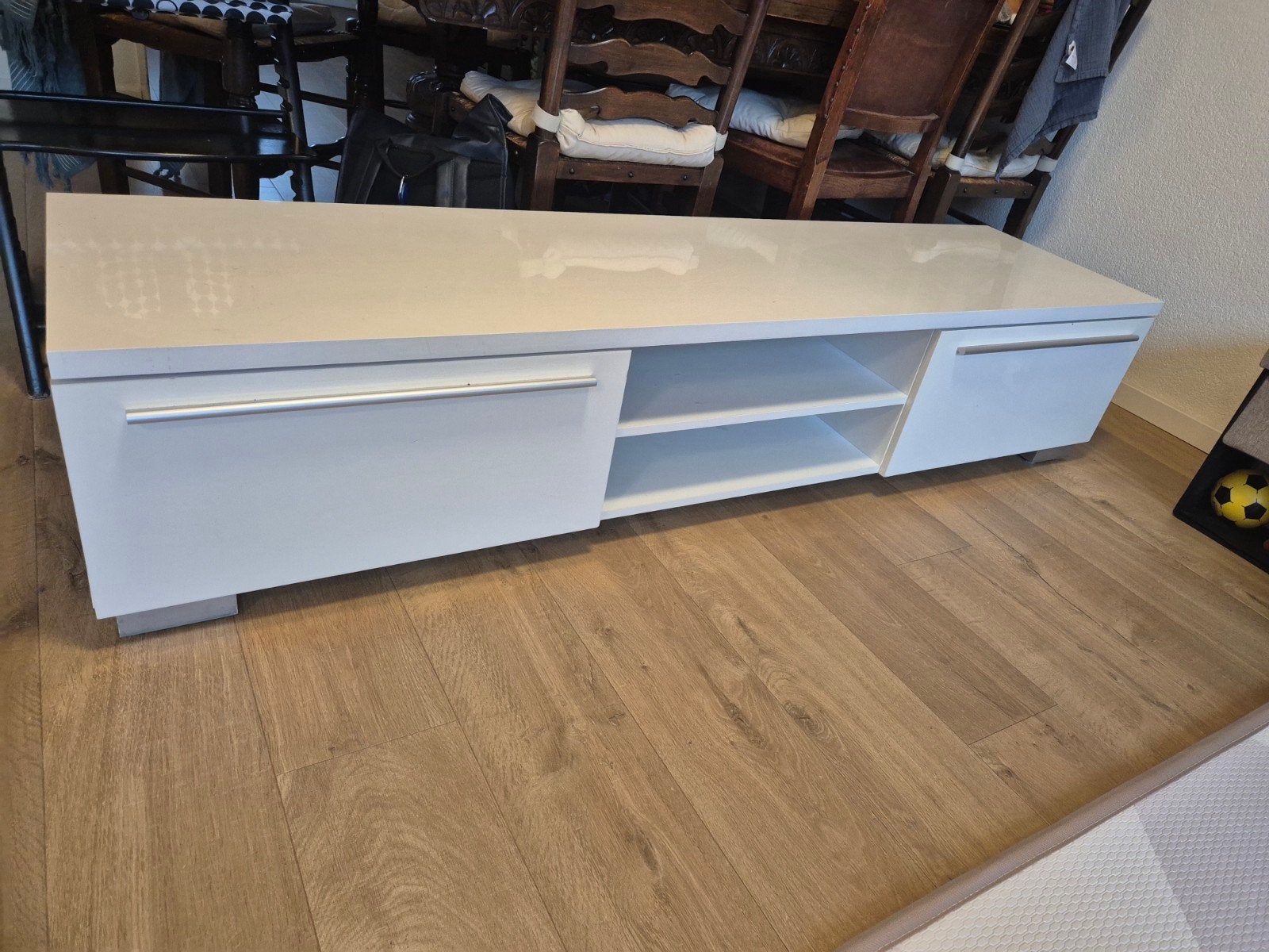 Witte hoogglans tv-meubel met opbergruimte, Ophalen, Overige materialen, Gebruikt, 150 tot 200 cm