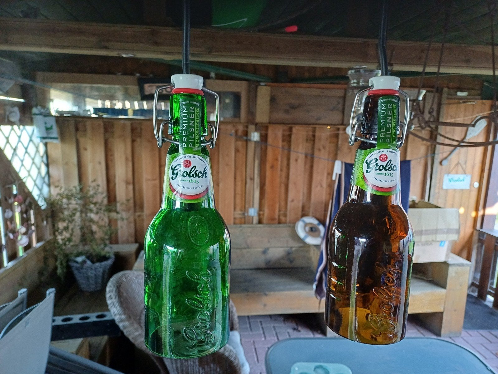 Grolsch halfliterlampen, Eén persoon