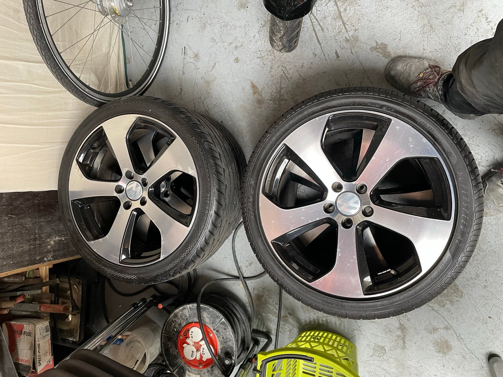 VW Golf 7 GTI velgen met all seazon banden, Auto-onderdelen, Banden en Velgen, Ophalen, 18 inch, Gebruikt, Banden en Velgen