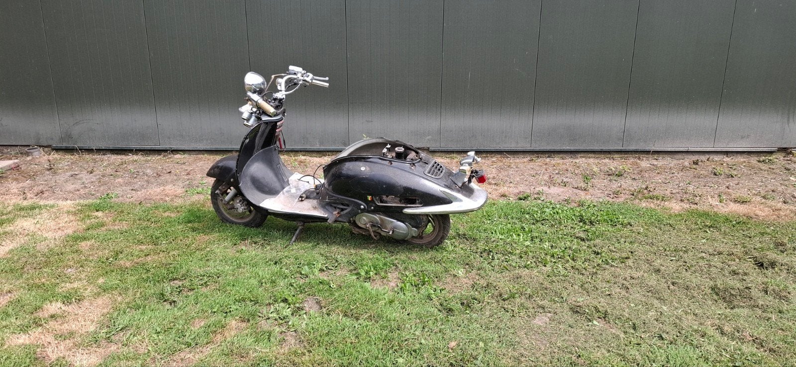 Scooter + veel onderdelen, Overige merken, Gebruikt, Maximaal 45 km/u, Ophalen of Verzenden