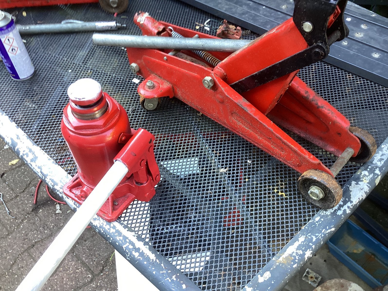 Garage krik en een potkrik, Ophalen of Verzenden, Zo goed als nieuw, Hydraulisch, Garagekrik
