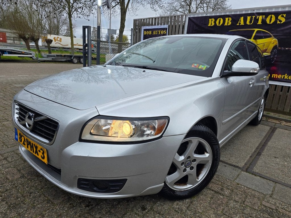 Volvo V50 2.0 Sport/ 1e eigenaar/nap/airco/cruise/parkeersen, Gebruikt, Origineel Nederlands, Parkeersensor, 1279 kg