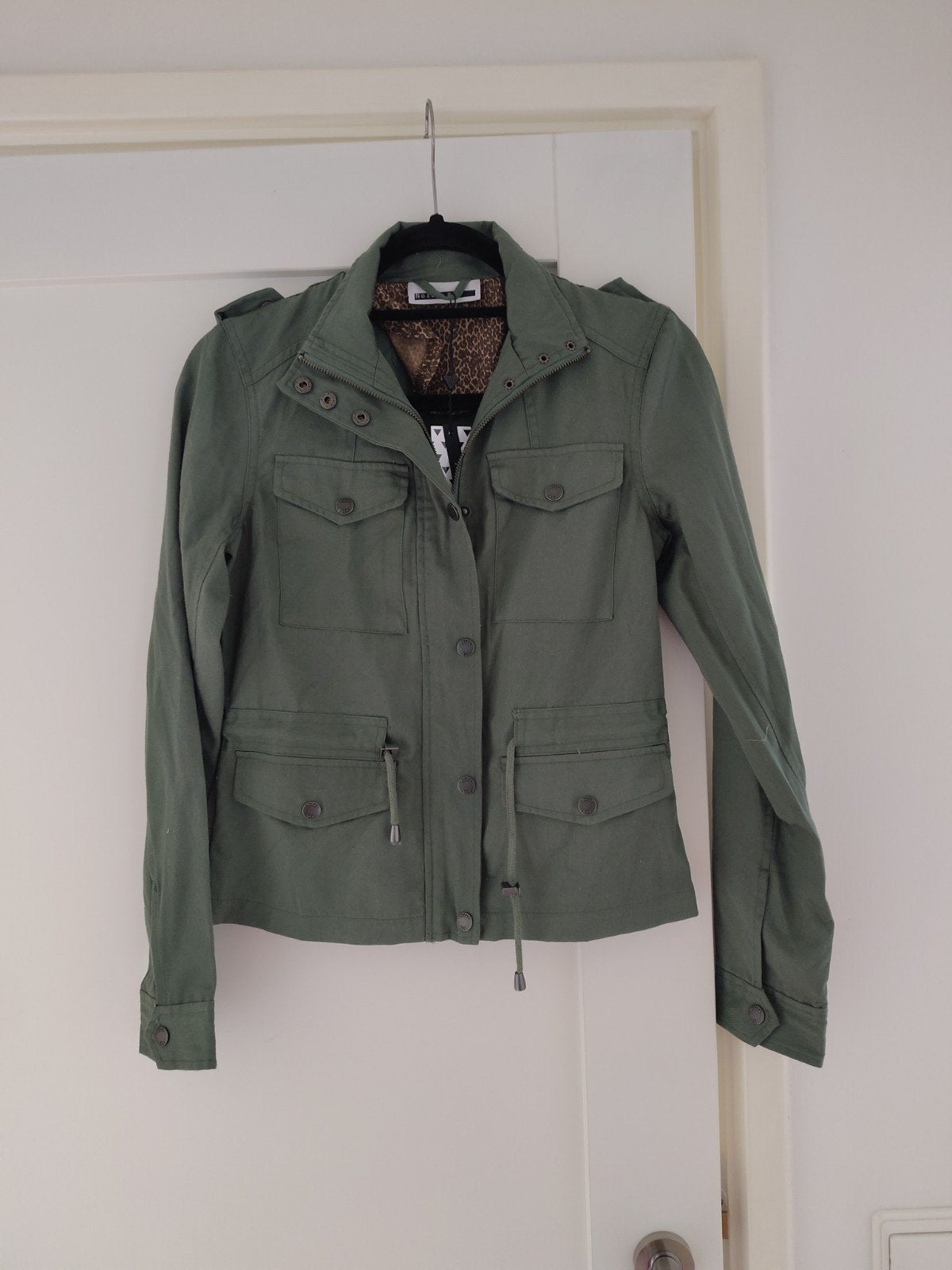 Sportief groen spijkerjasje, Nieuw, Ophalen of Verzenden, Jasje, Maat 34 (XS) of kleiner