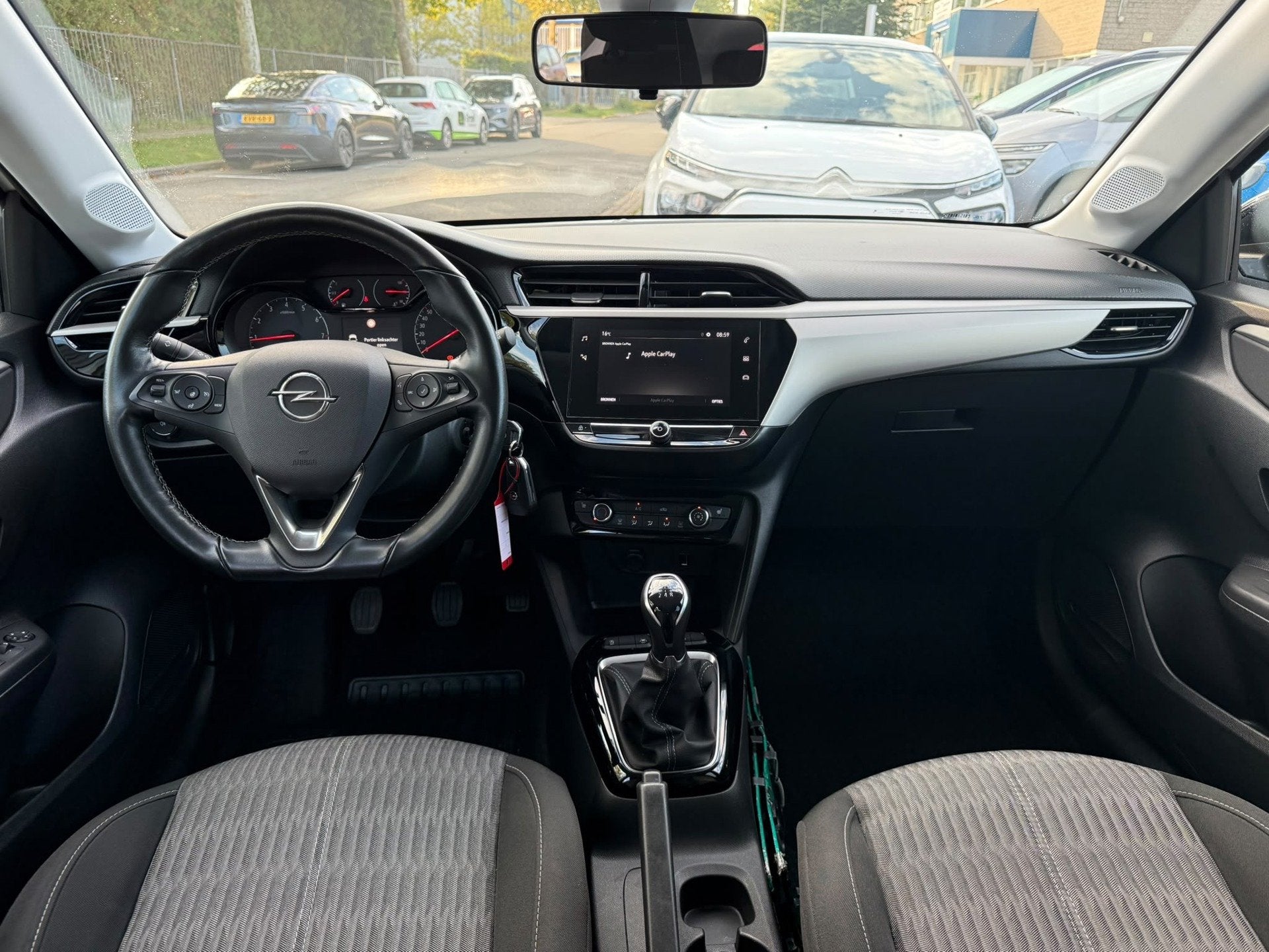 Opel Corsa 1.2 Edition, Navi, Stoel/Stuur verwarming, Airco,, Voorwielaandrijving, Dealer onderhouden, Stof, Gebruikt